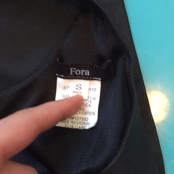 Black crop top - Picture 4 of 6